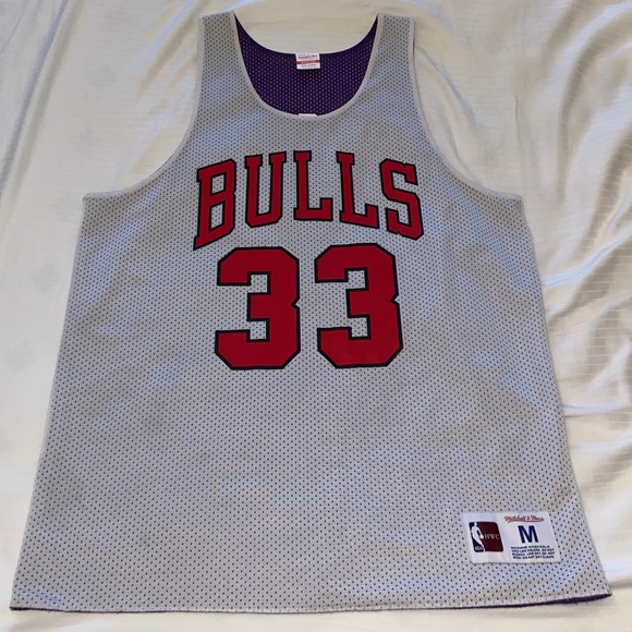 Scottie Pippen Reversible Jersey - Picture 3 of 4